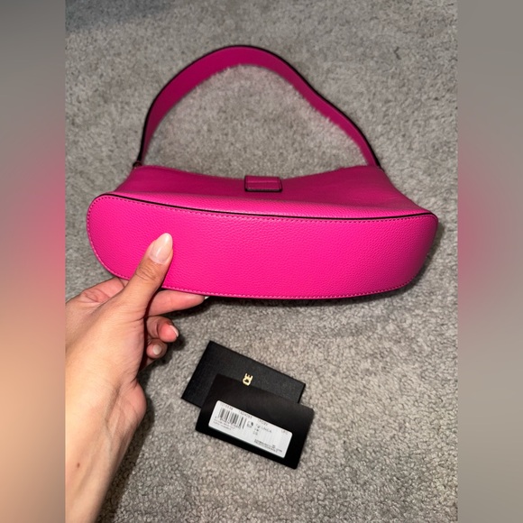 Versace Hobo Grainy Calf Leather Bag! - Picture 3 of 6